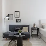 Jinetes Holidays - Apartment In Malaga Free Wifi